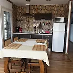 Luxury דירה